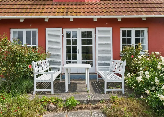 Feriehus Family Near Beach, Town And Nature *