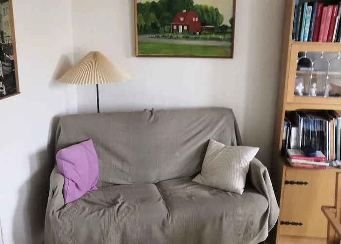 Feriehus Family Near Beach, Town And Nature